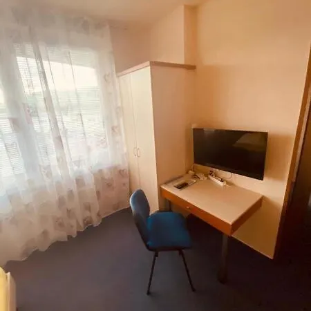 Na Kurtech Guest house Opava